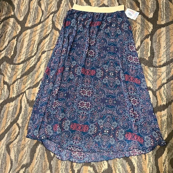 LuLaRoe paisley high/low skirt-NWT - Picture 2 of 7